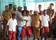 Wamendagri Ribka Sosialisasikan Program Makan Bergizi Gratis di Kabupaten Jayawijaya