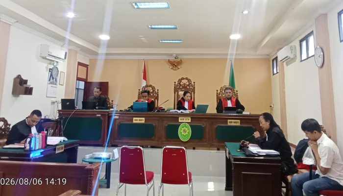 Di Balik Sidang Dugaan Peredaran Oli, Persidangan Menguji Rantai Distribusi, Legalitas Produk, dan Hak Terdakwa atas Layanan Medis